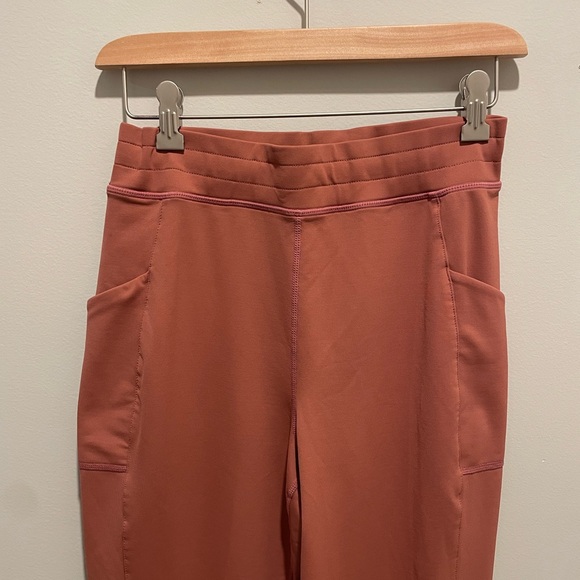 Fabletics High-Waisted Performance Joggers Size Small - Picture 7 of 13